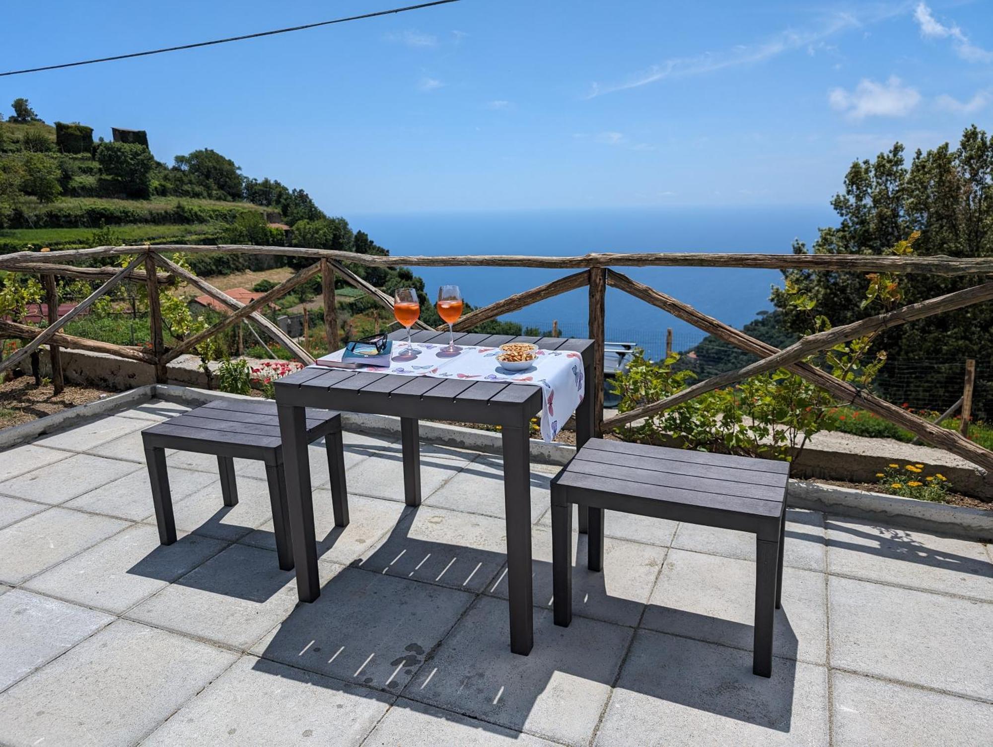 Louis House Ad Agerola Per Amalfi Positano Pompei Villa Bilik gambar